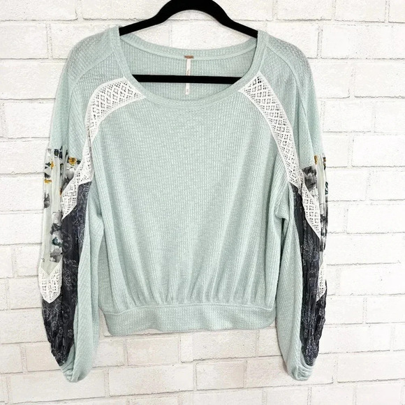 Free People Casual Clash Balloon Sleeve Thermal Top Mint Green Boho Blouse XS - Picture 1 of 7
